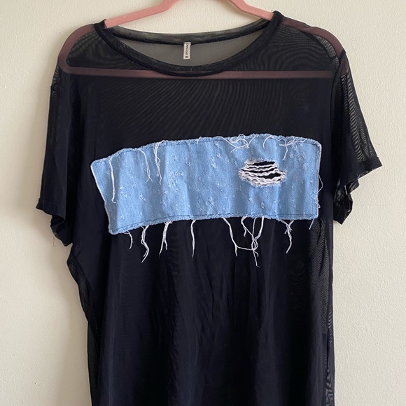 Mesh top - Picture 2 of 2